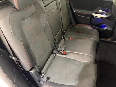 MERCEDES-BENZ EQB - 9