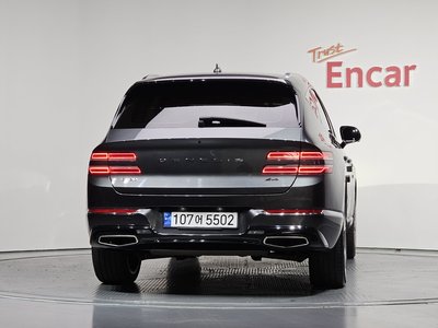 GENESIS GV80 - 3