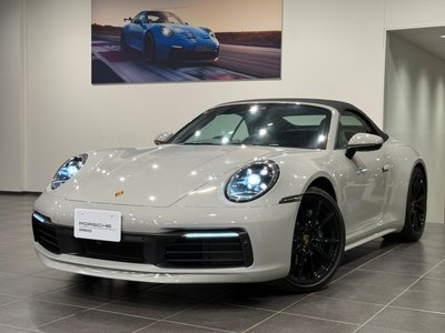 PORSCHE 911 CABRIOLET - 2