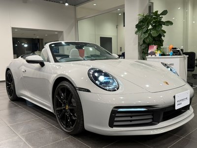 PORSCHE 911 CABRIOLET - 7
