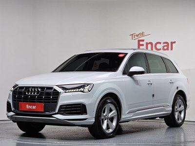 AUDI Q7 - 1