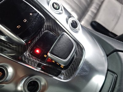 MERCEDES-BENZ GT AMG - 9