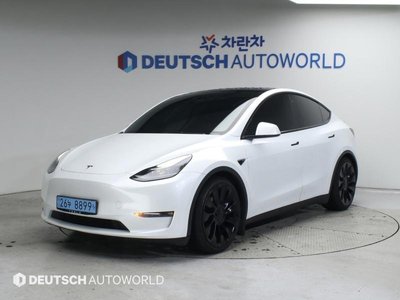 2022 Tesla MODEL Y — фото 1