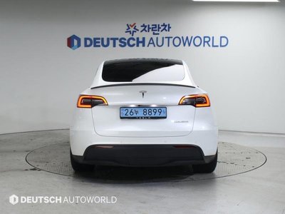 2022 Tesla MODEL Y — фото 3