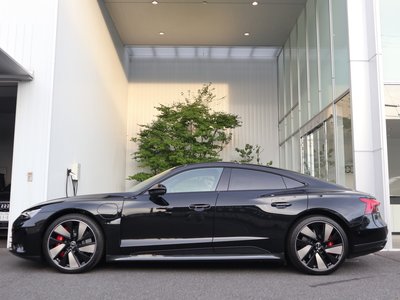 2025 AUDI E-TRON GT QUATTRO photo 5