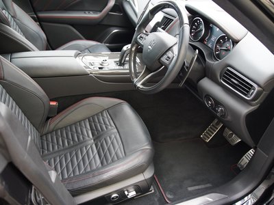 MASERATI LEVANTE - 10