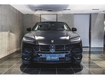 LAMBORGHINI URUS - 2