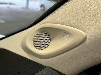 TOYOTA LAND CRUISER 300 - 8