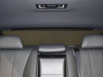 2022 Lexus LS — миниатюра 36