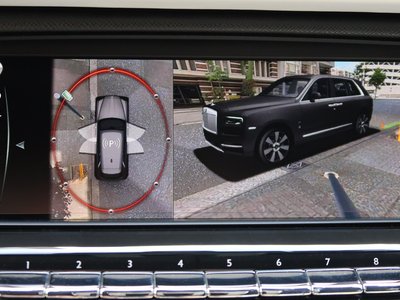 صورة 44 لـ 2019 ROLLS-ROYCE CULLINAN