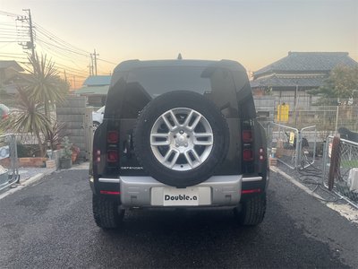 LAND ROVER DEFENDER - 6