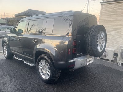 LAND ROVER DEFENDER - 5