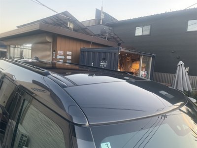 LAND ROVER DEFENDER - 9