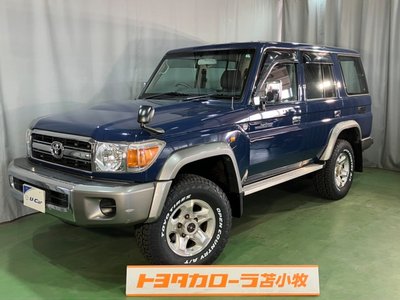 TOYOTA LAND CRUISER 70