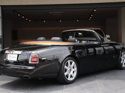 صورة 5 لـ 2011 ROLLS-ROYCE PHANTOM DROPHEAD COUPE