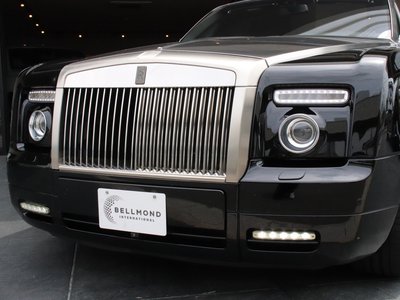 ROLLS-ROYCE PHANTOM DROPHEAD COUPE - 10