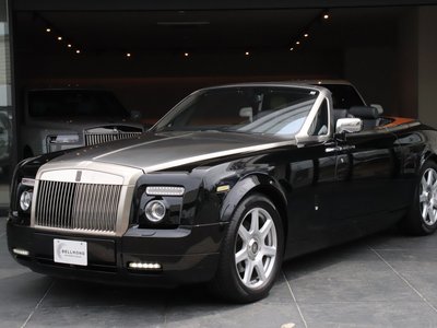 ROLLS-ROYCE PHANTOM DROPHEAD COUPE - 2