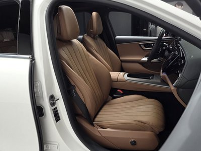 MERCEDES-BENZ E-CLASS - 10