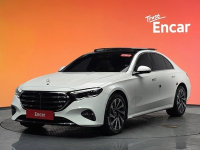 MERCEDES-BENZ E-CLASS - 1