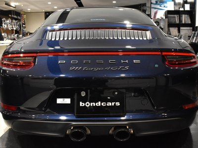 صورة 10 لـ 2018 Porsche 911