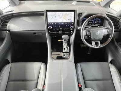 TOYOTA ALPHARD - 2