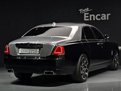 ROLLS-ROYCE GHOST - 3