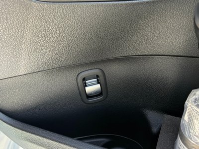 صورة مصغرة 31 لـ 2022 Mercedes-BENZ C-CLASS