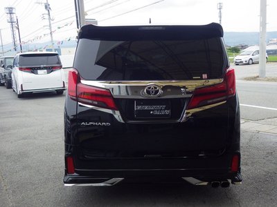 2018 TOYOTA ALPHARD photo 8