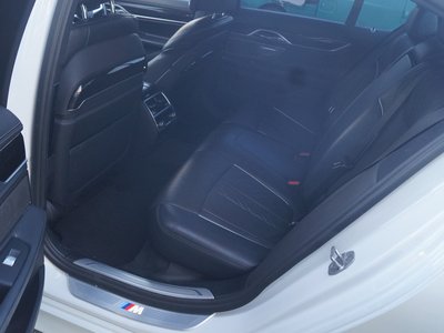 2021 BMW 7 SERIES thumbnail 16