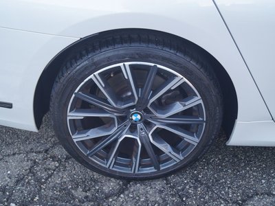 2021 BMW 7 SERIES thumbnail 12