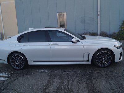 صورة 6 لـ 2021 BMW 7 SERIES