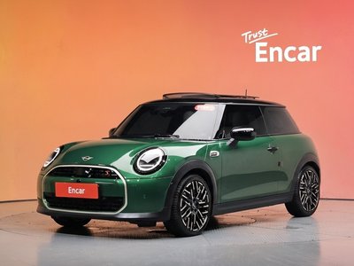 صورة 1 لـ 2024 MINI COOPER S