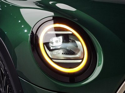 صورة 9 لـ 2024 MINI COOPER S
