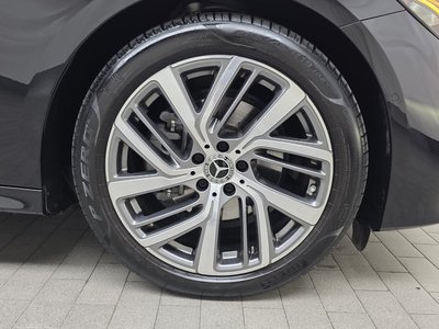 MERCEDES-BENZ E-CLASS - 8