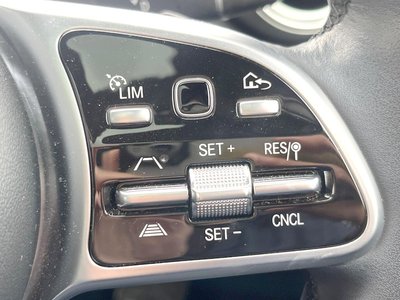 MERCEDES-BENZ GLC - 8