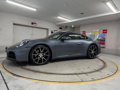 PORSCHE 911 - 6