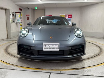 PORSCHE 911 - 8