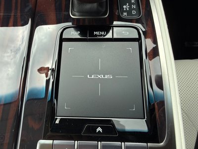 صورة مصغرة 34 لـ 2020 Lexus LS