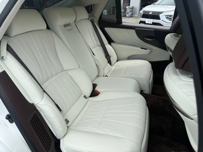 صورة مصغرة 13 لـ 2020 Lexus LS