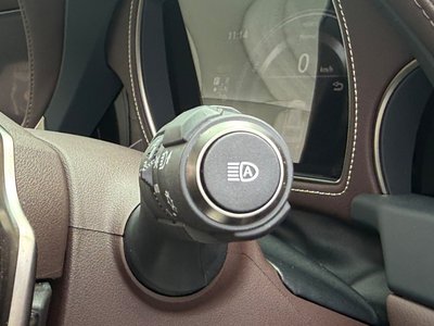 صورة مصغرة 44 لـ 2020 Lexus LS