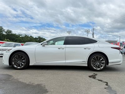 صورة مصغرة 24 لـ 2020 Lexus LS