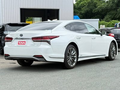صورة مصغرة 21 لـ 2020 Lexus LS