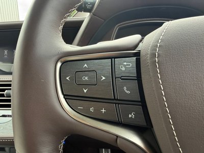 صورة مصغرة 40 لـ 2020 Lexus LS