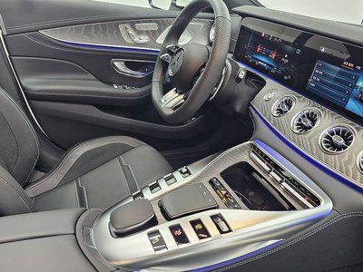 صورة 9 لـ 2025 Mercedes-BENZ GT AMG