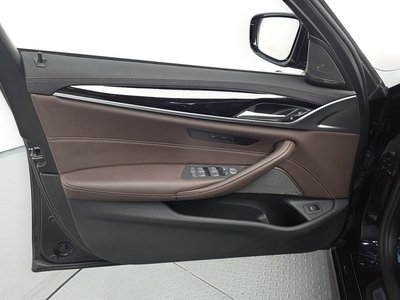 2022 BMW 5 SERIES — миниатюра 14
