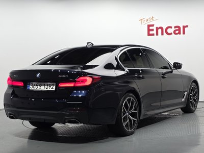 2022 BMW 5 SERIES 照片 4