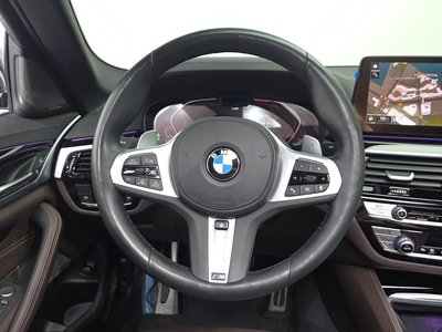2022 BMW 5 SERIES — миниатюра 18