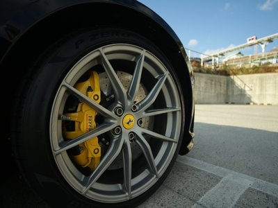 FERRARI 812 SUPERFAST - 6