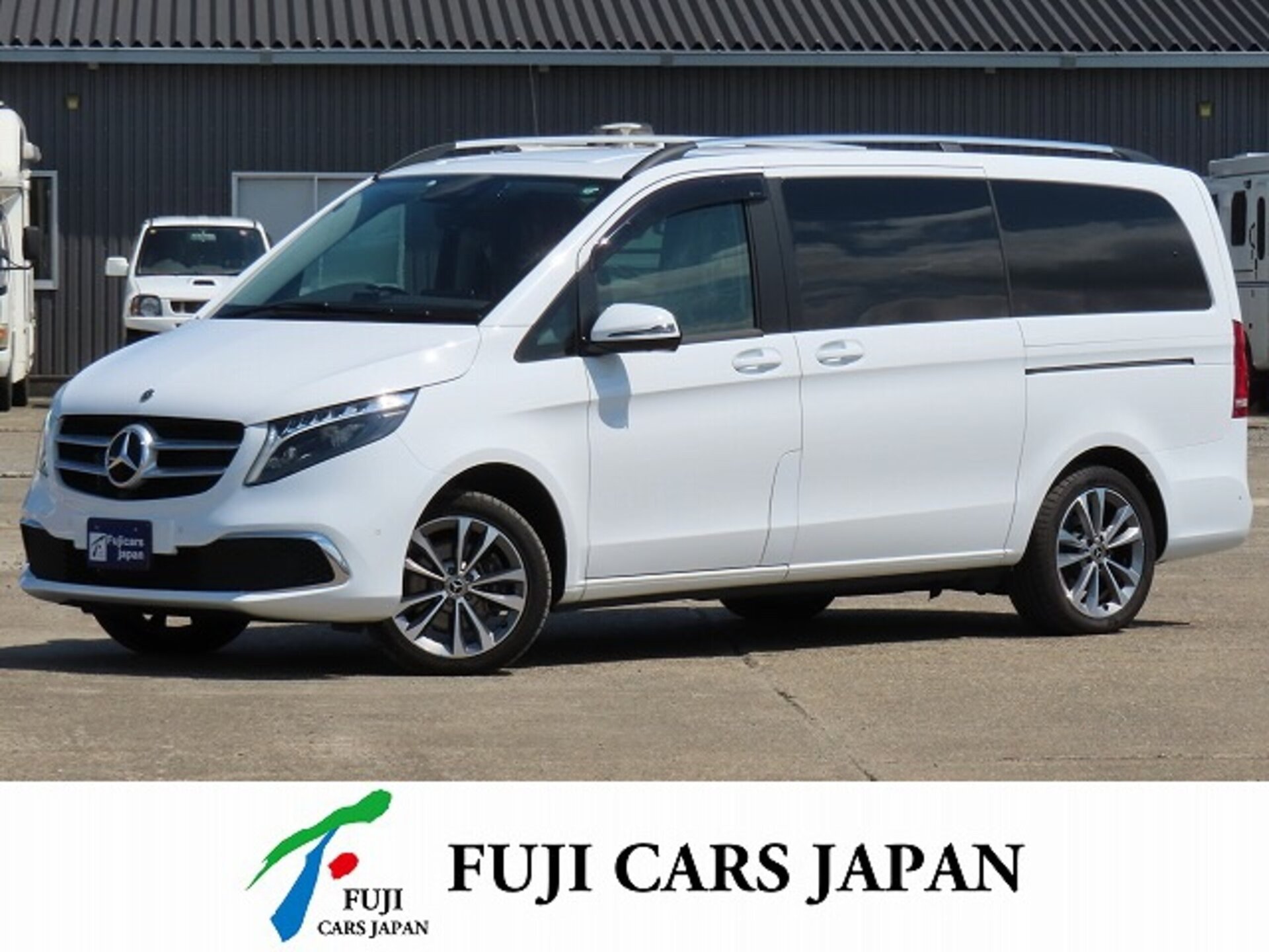 MERCEDES-BENZ V-CLASS - View 1