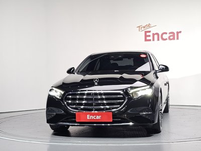 2024 Mercedes-BENZ E-CLASS 照片 2